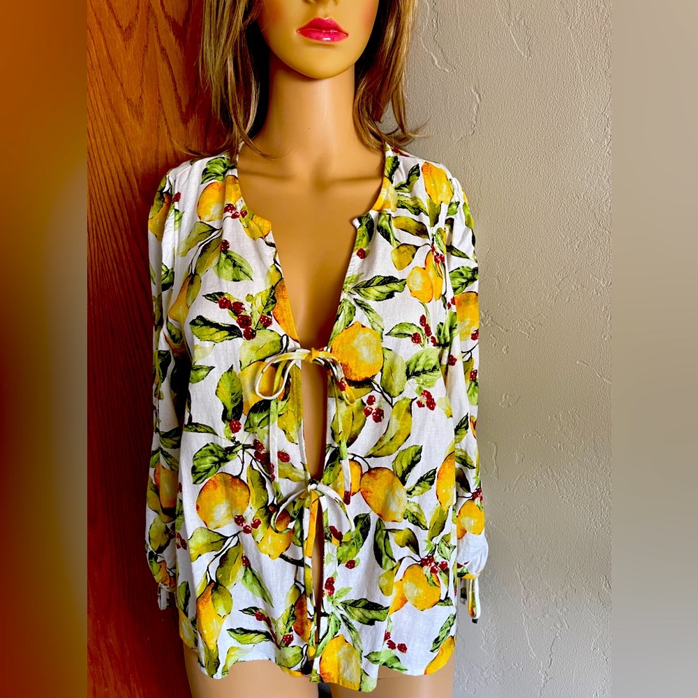 Marc New York lemon top